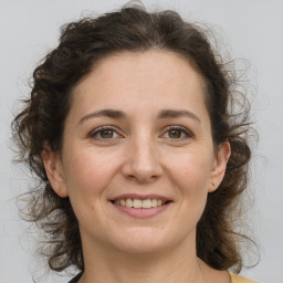 Amelia Harris Amelia Harris